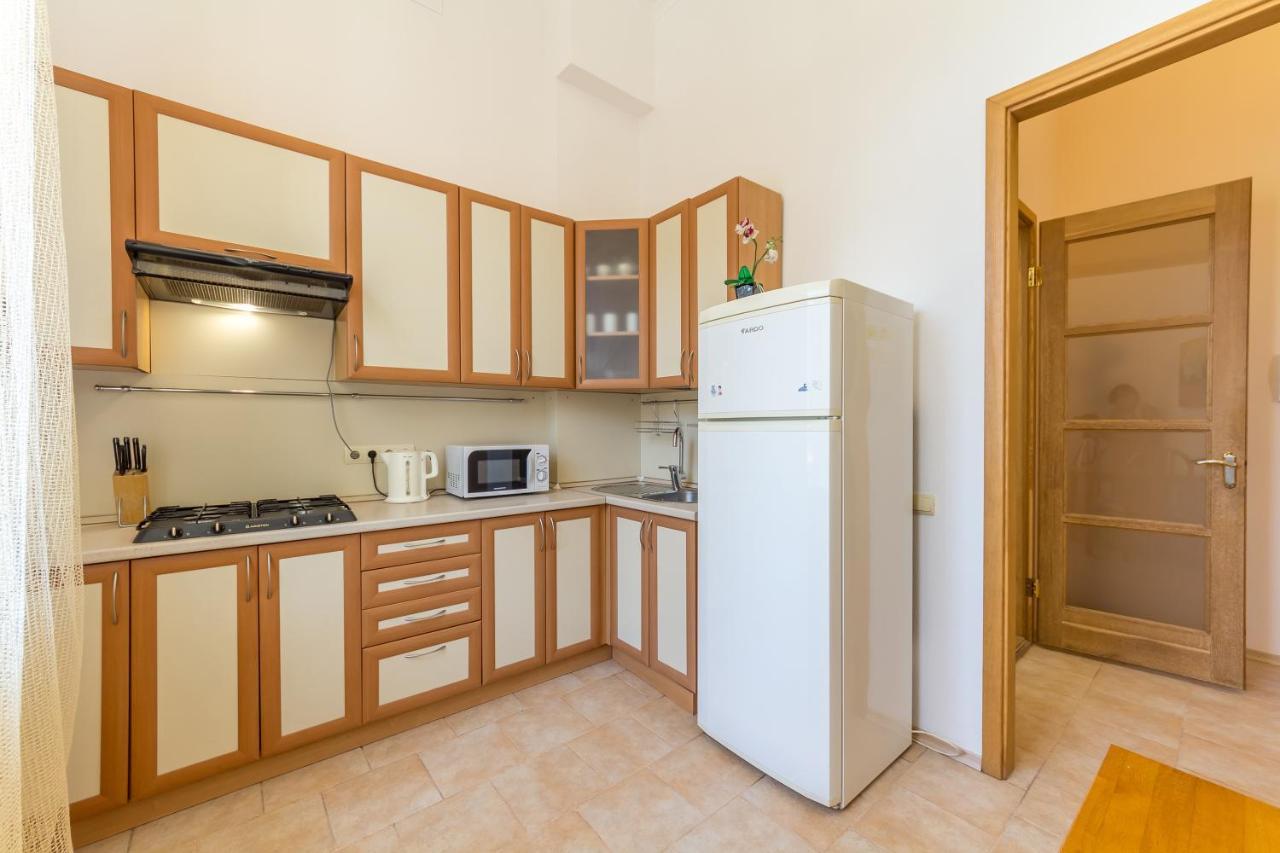 Dayflat Apartments Golden Gate Area Kijów Zewnętrze zdjęcie