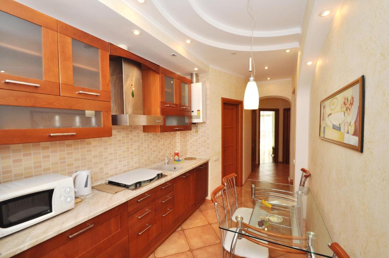 Dayflat Apartments Golden Gate Area Kijów Zewnętrze zdjęcie