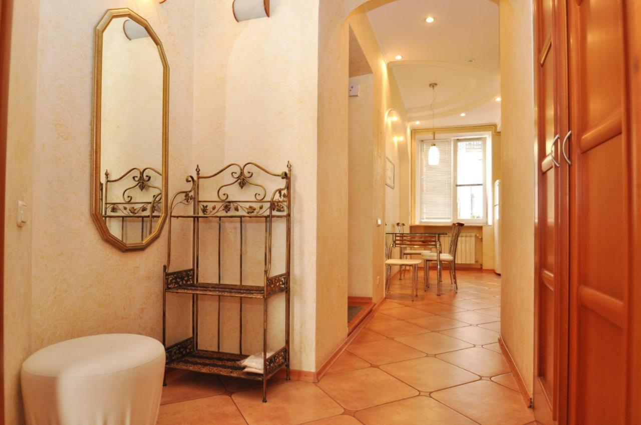 Dayflat Apartments Golden Gate Area Kijów Zewnętrze zdjęcie